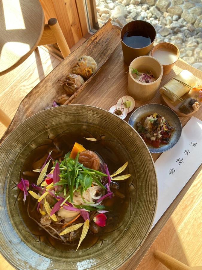 禅坊 靖寧 Zenbo Seinei Hotel Awaji Buitenkant foto